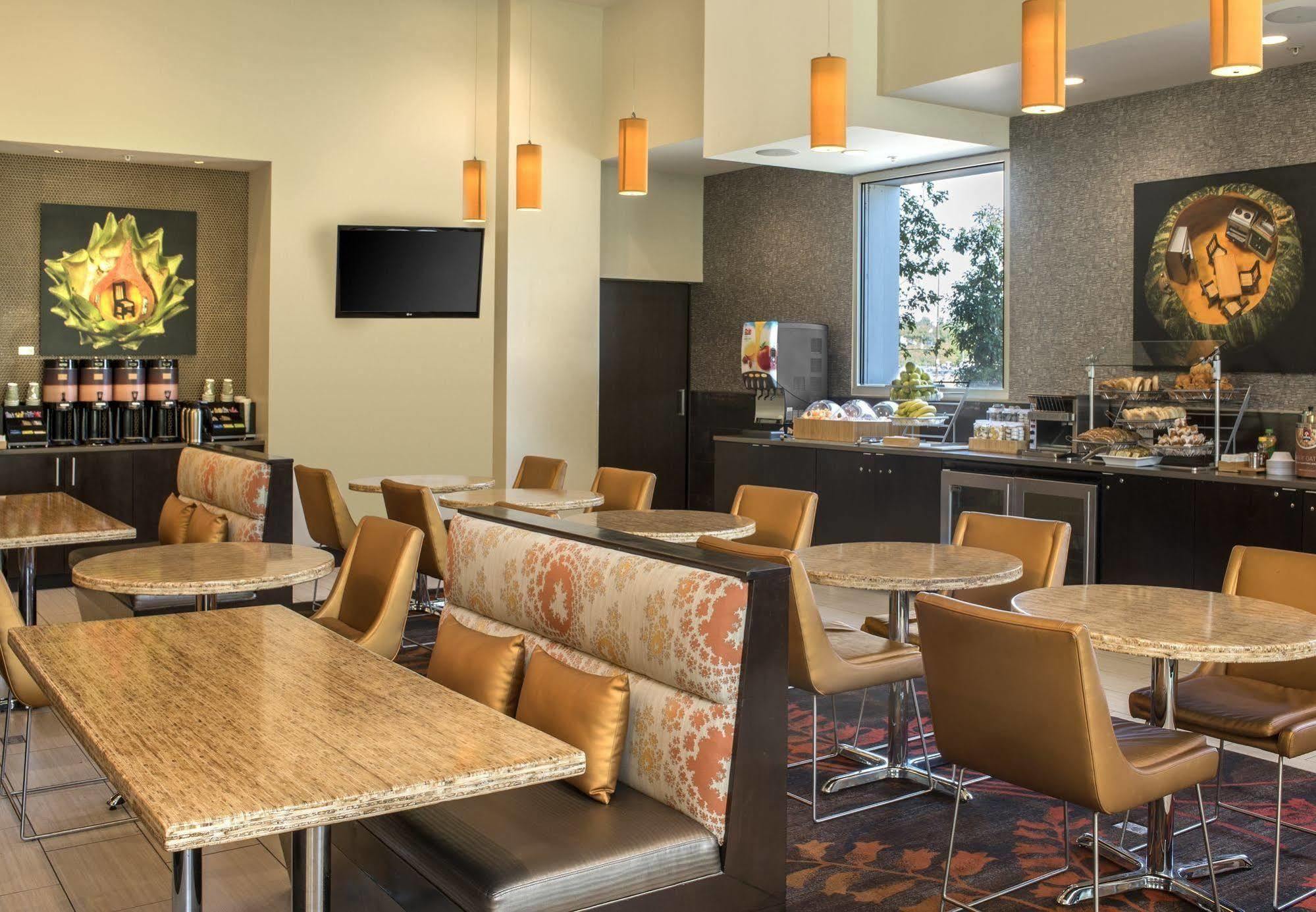 Springhill Suites By Marriott Denver Downtown Exterior foto